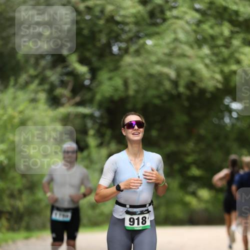 30.08.2026 - Elbe Triathlon Hamburg Antke Förster http://msf.ph/oto/10103672 30.08.2026 11:40:52 Laufen 918 meine-sportfotos.de