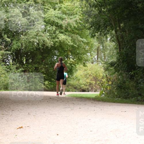 30.08.2026 - Elbe Triathlon Hamburg Antke Förster http://msf.ph/oto/10103767 30.08.2026 11:45:49 Laufen  meine-sportfotos.de
