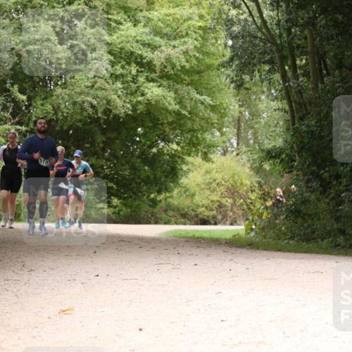 30.08.2026 - Elbe Triathlon Hamburg Antke Förster http://msf.ph/oto/10103821 30.08.2026 11:47:04 Laufen 518 meine-sportfotos.de