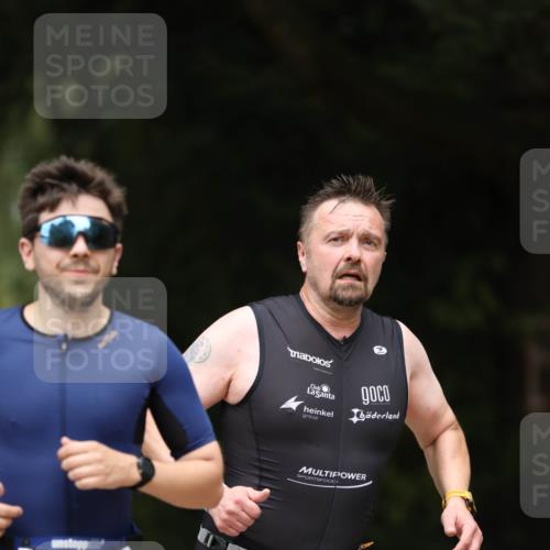 30.08.2026 - Elbe Triathlon Hamburg Antke Förster http://msf.ph/oto/10103848 30.08.2026 11:42:25 Laufen 547, 120 meine-sportfotos.de