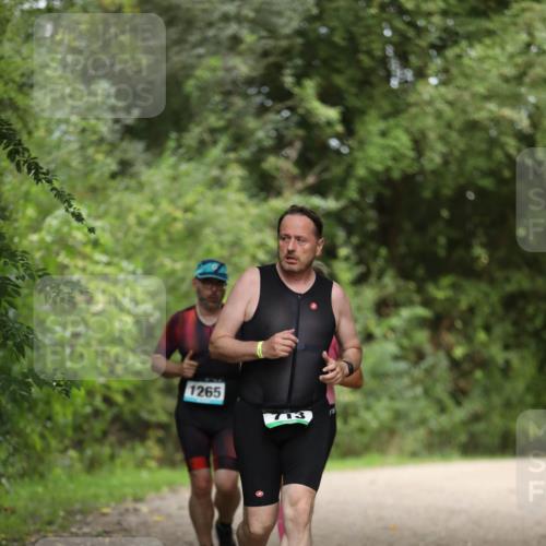 30.08.2026 - Elbe Triathlon Hamburg Antke Förster http://msf.ph/oto/10103850 30.08.2026 11:42:29 Laufen 1265, 713 meine-sportfotos.de