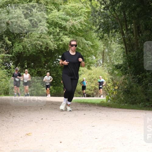 30.08.2026 - Elbe Triathlon Hamburg Antke Förster http://msf.ph/oto/10103851 30.08.2026 11:47:25 Laufen 1412 meine-sportfotos.de