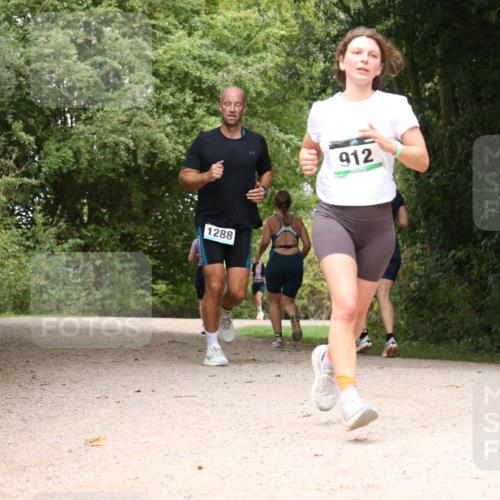 30.08.2026 - Elbe Triathlon Hamburg Antke Förster http://msf.ph/oto/10103939 30.08.2026 11:48:22 Laufen 1288, 912 meine-sportfotos.de