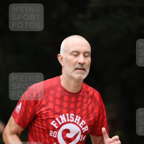 30.08.2026 - Elbe Triathlon Hamburg Antke Förster http://msf.ph/oto/10103958 30.08.2026 11:44:11 Laufen 20, 3, 8, 180, 12, 731 meine-sportfotos.de