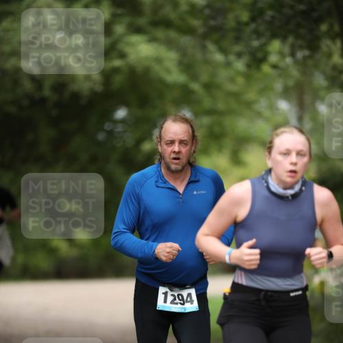 30.08.2026 - Elbe Triathlon Hamburg Antke Förster http://msf.ph/oto/10103976 30.08.2026 11:44:41 Laufen 1294 meine-sportfotos.de