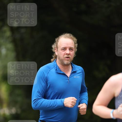 30.08.2026 - Elbe Triathlon Hamburg Antke Förster http://msf.ph/oto/10103980 30.08.2026 11:44:43 Laufen 1294 meine-sportfotos.de