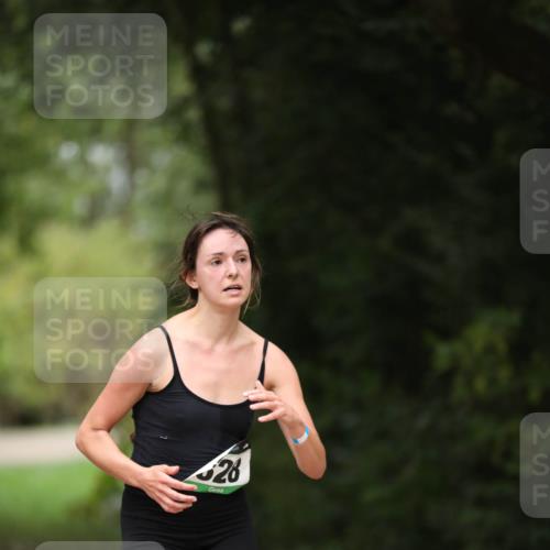30.08.2026 - Elbe Triathlon Hamburg Antke Förster http://msf.ph/oto/10104014 30.08.2026 11:45:03 Laufen 26 meine-sportfotos.de