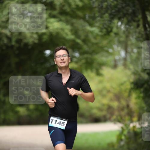 30.08.2026 - Elbe Triathlon Hamburg Antke Förster http://msf.ph/oto/10104106 30.08.2026 11:46:41 Laufen 1145 meine-sportfotos.de