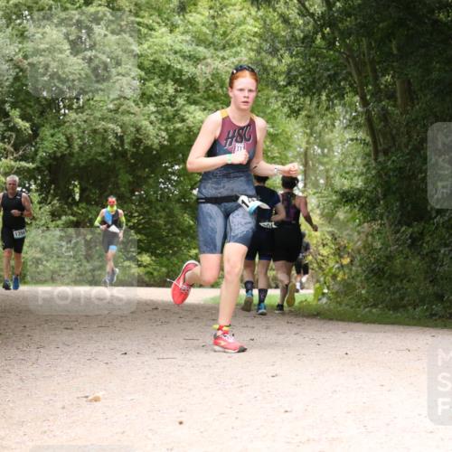 30.08.2026 - Elbe Triathlon Hamburg Antke Förster http://msf.ph/oto/10104129 30.08.2026 11:50:59 Laufen 1350 meine-sportfotos.de
