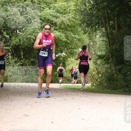 30.08.2026 - Elbe Triathlon Hamburg Antke Förster http://msf.ph/oto/10104197 30.08.2026 11:52:16 Laufen 1393, 1343 meine-sportfotos.de