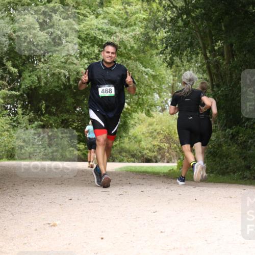 30.08.2026 - Elbe Triathlon Hamburg Antke Förster http://msf.ph/oto/10104251 30.08.2026 11:52:49 Laufen 468 meine-sportfotos.de
