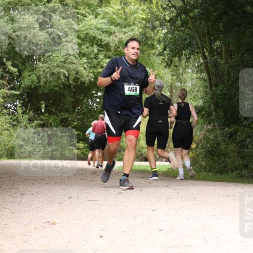 30.08.2026 - Elbe Triathlon Hamburg Antke Förster http://msf.ph/oto/10104253 30.08.2026 11:52:50 Laufen 468 meine-sportfotos.de