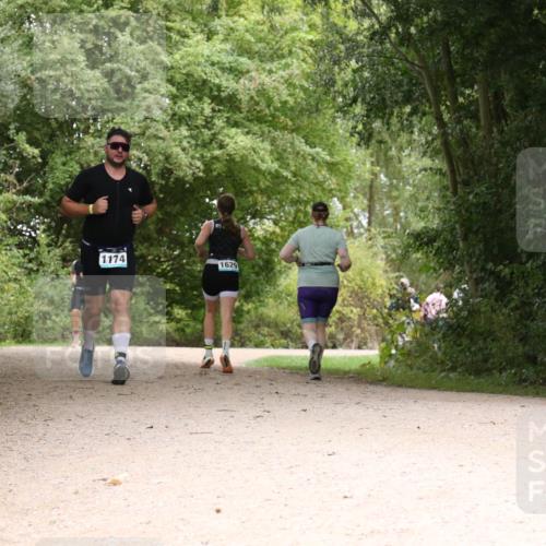 30.08.2026 - Elbe Triathlon Hamburg Antke Förster http://msf.ph/oto/10104293 30.08.2026 11:53:25 Laufen 1174 meine-sportfotos.de