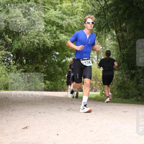 30.08.2026 - Elbe Triathlon Hamburg Antke Förster http://msf.ph/oto/10104327 30.08.2026 11:53:54 Laufen 1376 meine-sportfotos.de