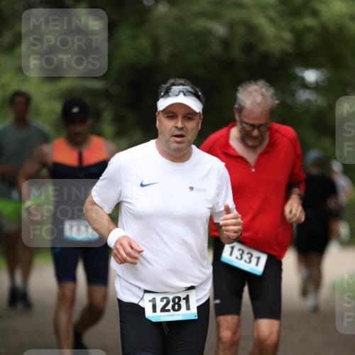 30.08.2026 - Elbe Triathlon Hamburg Antke Förster http://msf.ph/oto/10104328 30.08.2026 11:49:28 Laufen 1281, 1331 meine-sportfotos.de
