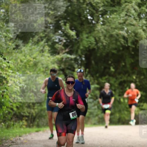 30.08.2026 - Elbe Triathlon Hamburg Antke Förster http://msf.ph/oto/10104416 30.08.2026 11:50:44 Laufen 891 meine-sportfotos.de