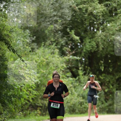 30.08.2026 - Elbe Triathlon Hamburg Antke Förster http://msf.ph/oto/10104426 30.08.2026 11:50:52 Laufen 838 meine-sportfotos.de