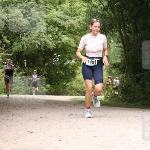 30.08.2026 - Elbe Triathlon Hamburg Antke Förster http://msf.ph/oto/10104433 30.08.2026 11:56:16 Laufen 1496, 1401 meine-sportfotos.de