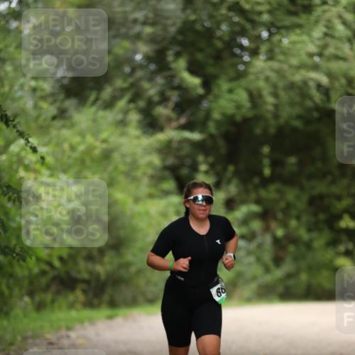 30.08.2026 - Elbe Triathlon Hamburg Antke Förster http://msf.ph/oto/10104468 30.08.2026 11:51:46 Laufen 86 meine-sportfotos.de