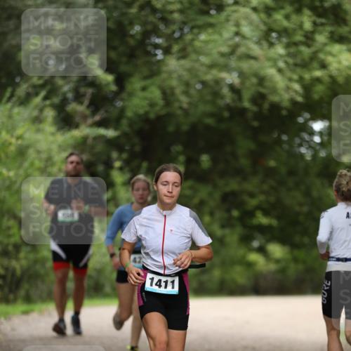 30.08.2026 - Elbe Triathlon Hamburg Antke Förster http://msf.ph/oto/10104542 30.08.2026 11:52:44 Laufen 1411 meine-sportfotos.de