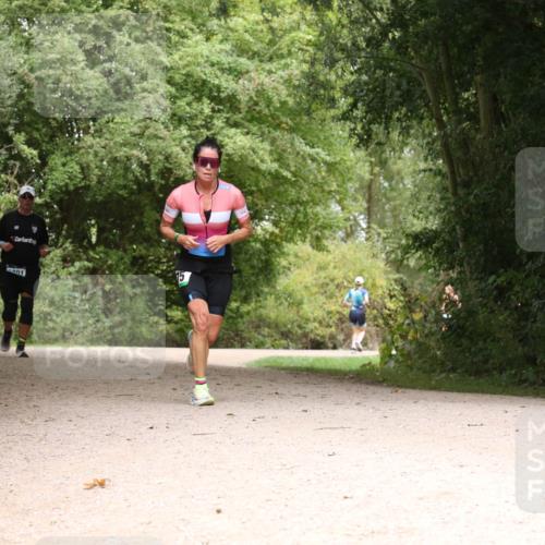 30.08.2026 - Elbe Triathlon Hamburg Antke Förster http://msf.ph/oto/10104545 30.08.2026 11:58:08 Laufen 01, 15 meine-sportfotos.de