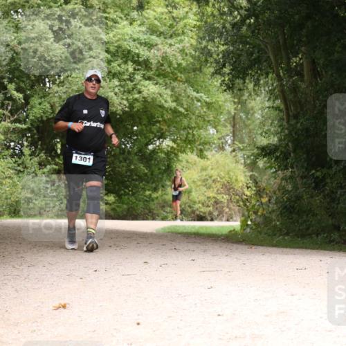 30.08.2026 - Elbe Triathlon Hamburg Antke Förster http://msf.ph/oto/10104555 30.08.2026 11:58:12 Laufen 1301 meine-sportfotos.de