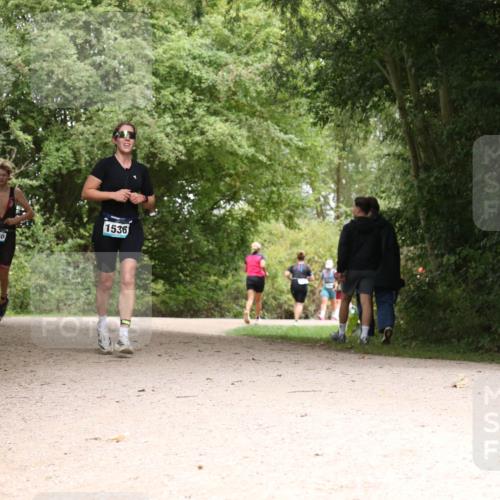 30.08.2026 - Elbe Triathlon Hamburg Antke Förster http://msf.ph/oto/10104567 30.08.2026 11:58:32 Laufen 1450, 1536 meine-sportfotos.de