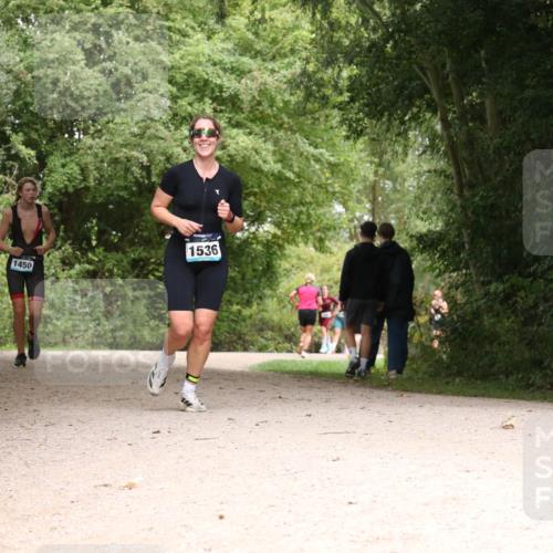30.08.2026 - Elbe Triathlon Hamburg Antke Förster http://msf.ph/oto/10104569 30.08.2026 11:58:33 Laufen 1450, 1536 meine-sportfotos.de
