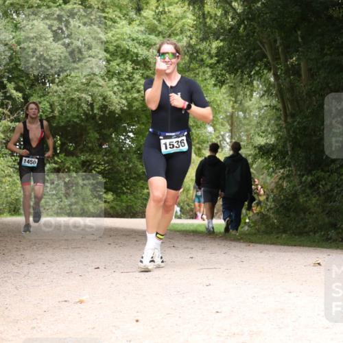 30.08.2026 - Elbe Triathlon Hamburg Antke Förster http://msf.ph/oto/10104571 30.08.2026 11:58:33 Laufen 1450, 1536 meine-sportfotos.de