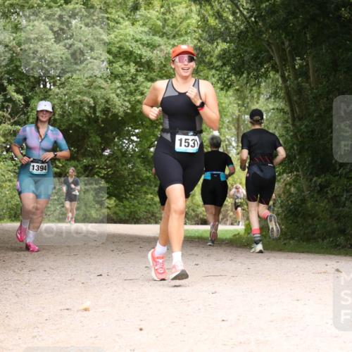 30.08.2026 - Elbe Triathlon Hamburg Antke Förster http://msf.ph/oto/10104605 30.08.2026 11:58:52 Laufen 1394, 153 meine-sportfotos.de