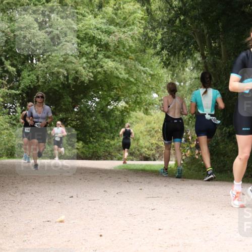 30.08.2026 - Elbe Triathlon Hamburg Antke Förster http://msf.ph/oto/10104625 30.08.2026 11:59:06 Laufen 0, 140, 6 meine-sportfotos.de