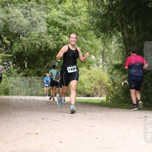 30.08.2026 - Elbe Triathlon Hamburg Antke Förster http://msf.ph/oto/10104635 30.08.2026 11:59:11 Laufen 1425, 1405 meine-sportfotos.de
