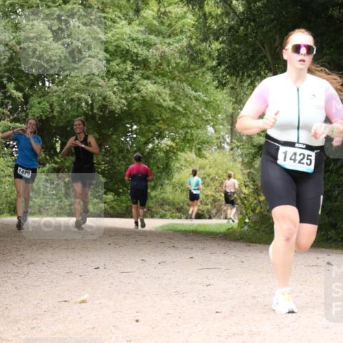 30.08.2026 - Elbe Triathlon Hamburg Antke Förster http://msf.ph/oto/10104651 30.08.2026 11:59:19 Laufen 1479, 1425 meine-sportfotos.de