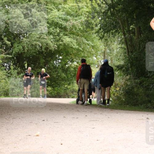 30.08.2026 - Elbe Triathlon Hamburg Antke Förster http://msf.ph/oto/10104697 30.08.2026 11:59:56 Laufen 1563 meine-sportfotos.de