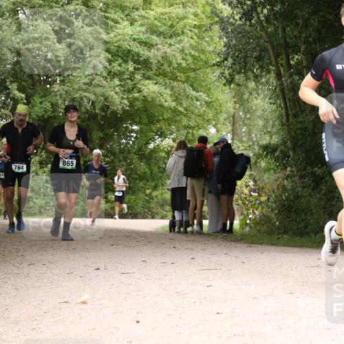 30.08.2026 - Elbe Triathlon Hamburg Antke Förster http://msf.ph/oto/10104703 30.08.2026 12:00:05 Laufen 94, 764, 865 meine-sportfotos.de