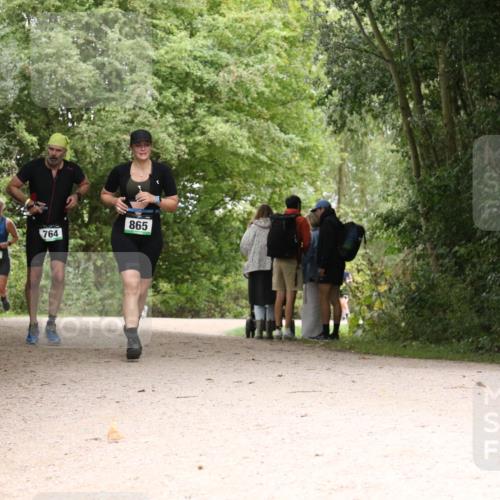 30.08.2026 - Elbe Triathlon Hamburg Antke Förster http://msf.ph/oto/10104705 30.08.2026 12:00:06 Laufen 942, 764, 865 meine-sportfotos.de