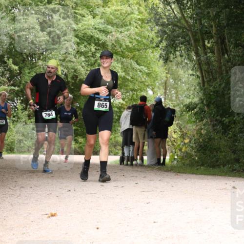 30.08.2026 - Elbe Triathlon Hamburg Antke Förster http://msf.ph/oto/10104707 30.08.2026 12:00:07 Laufen 942, 764, 865 meine-sportfotos.de