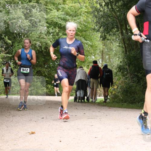 30.08.2026 - Elbe Triathlon Hamburg Antke Förster http://msf.ph/oto/10104717 30.08.2026 12:00:11 Laufen 1467, 942, 764 meine-sportfotos.de