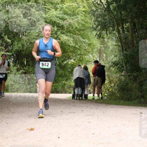 30.08.2026 - Elbe Triathlon Hamburg Antke Förster http://msf.ph/oto/10104721 30.08.2026 12:00:13 Laufen 1467, 942 meine-sportfotos.de