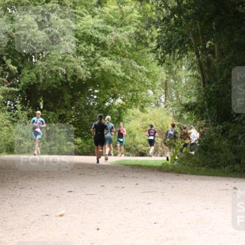 30.08.2026 - Elbe Triathlon Hamburg Antke Förster http://msf.ph/oto/10104769 30.08.2026 12:00:38 Laufen  meine-sportfotos.de