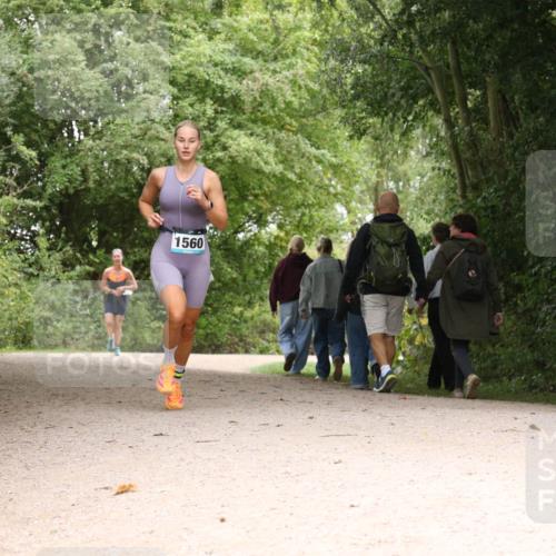 30.08.2026 - Elbe Triathlon Hamburg Antke Förster http://msf.ph/oto/10104797 30.08.2026 12:00:59 Laufen 1560 meine-sportfotos.de