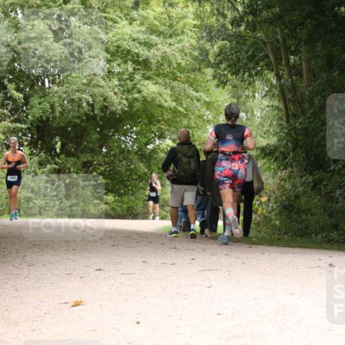30.08.2026 - Elbe Triathlon Hamburg Antke Förster http://msf.ph/oto/10104807 30.08.2026 12:01:02 Laufen 1466 meine-sportfotos.de