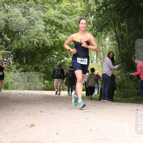 30.08.2026 - Elbe Triathlon Hamburg Antke Förster http://msf.ph/oto/10104809 30.08.2026 12:01:09 Laufen 1503, 1466 meine-sportfotos.de