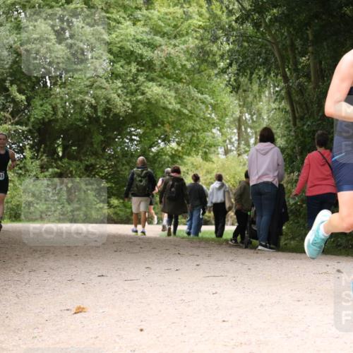 30.08.2026 - Elbe Triathlon Hamburg Antke Förster http://msf.ph/oto/10104813 30.08.2026 12:01:10 Laufen 1503, 466 meine-sportfotos.de