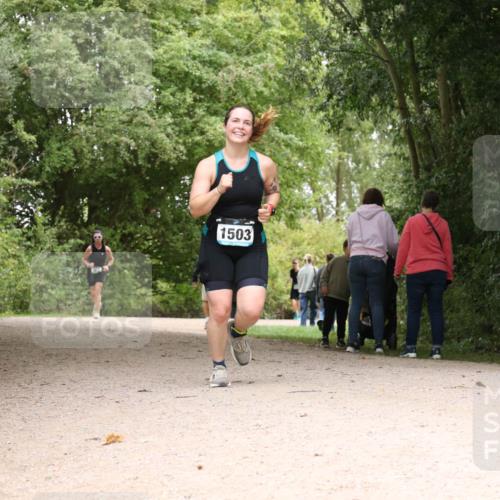 30.08.2026 - Elbe Triathlon Hamburg Antke Förster http://msf.ph/oto/10104823 30.08.2026 12:01:14 Laufen 1503 meine-sportfotos.de