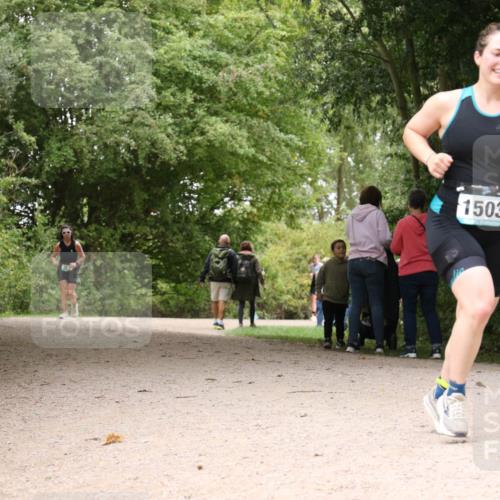 30.08.2026 - Elbe Triathlon Hamburg Antke Förster http://msf.ph/oto/10104827 30.08.2026 12:01:15 Laufen 1503 meine-sportfotos.de