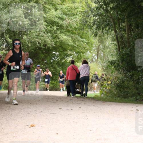 30.08.2026 - Elbe Triathlon Hamburg Antke Förster http://msf.ph/oto/10104833 30.08.2026 12:01:26 Laufen 1572, 983, 1522 meine-sportfotos.de