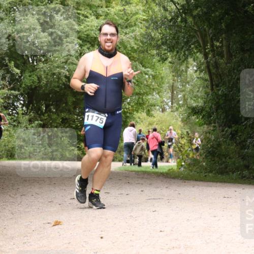 30.08.2026 - Elbe Triathlon Hamburg Antke Förster http://msf.ph/oto/10104867 30.08.2026 12:01:42 Laufen 1175 meine-sportfotos.de