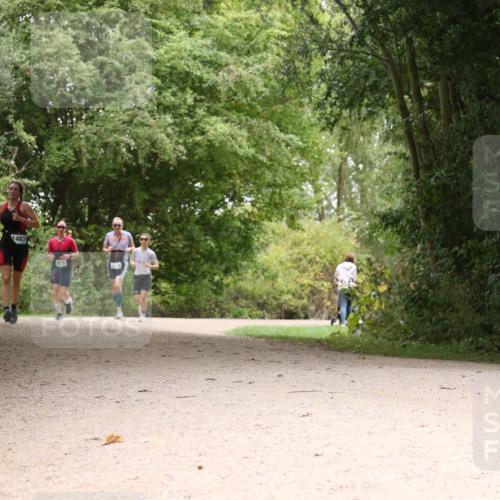 30.08.2026 - Elbe Triathlon Hamburg Antke Förster http://msf.ph/oto/10104887 30.08.2026 12:01:50 Laufen 1463 meine-sportfotos.de