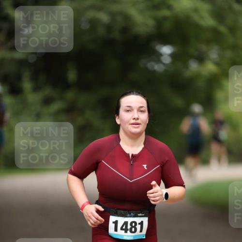 30.08.2026 - Elbe Triathlon Hamburg Antke Förster http://msf.ph/oto/10104902 30.08.2026 11:58:48 Laufen 1481 meine-sportfotos.de